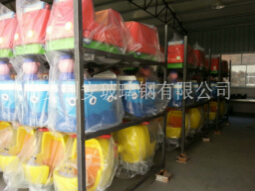 為什么游樂設(shè)備大多采用玻璃鋼材質(zhì)？
